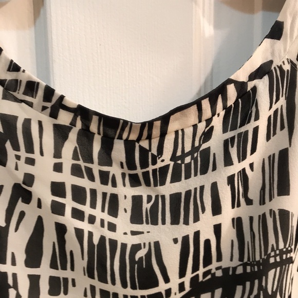 🌸NEW🌸 Bob Mackie Vintage Zebra Silk Top - Picture 13 of 15